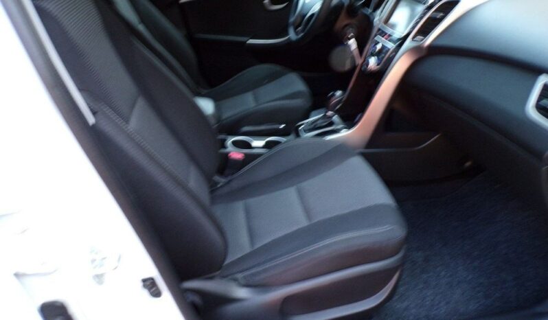 HYUNDAI I30  | FWD (przód) | Automatyczna | 110 KM | Biały full