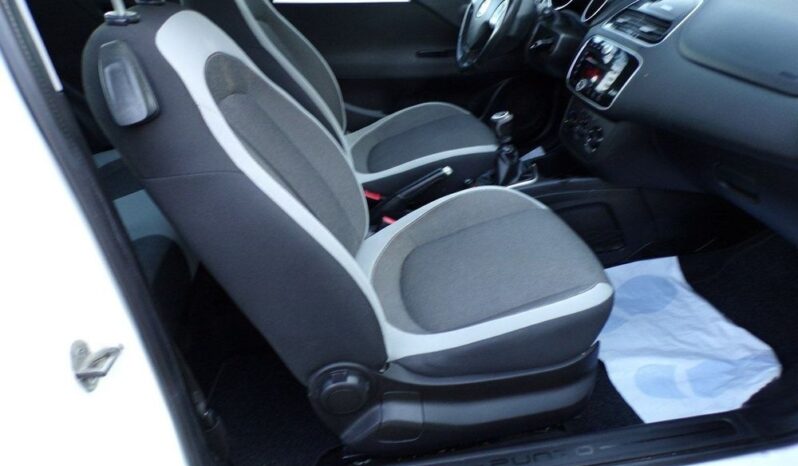 FIAT Punto Evo  | FWD (przód) | Manualna | 76 KM | Biały full