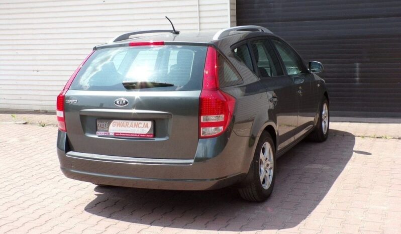 KIA Ceed  | FWD (przód) | Manualna | 90 KM | Szary full