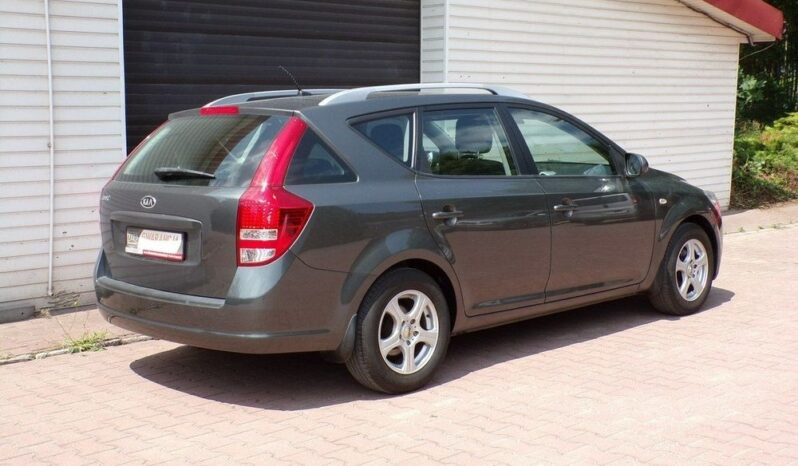 KIA Ceed  | FWD (przód) | Manualna | 90 KM | Szary full