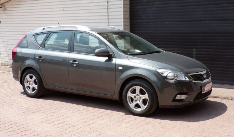 KIA Ceed  | FWD (przód) | Manualna | 90 KM | Szary full