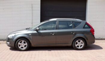 KIA Ceed  | FWD (przód) | Manualna | 90 KM | Szary full