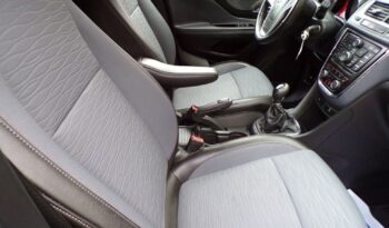 OPEL Mokka  | FWD (przód) | Manualna | 140 KM | Srebrny full