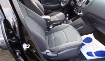 KIA Rio  | FWD (przód) | Manualna | 86 KM | Czarny full
