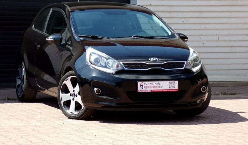 KIA Rio  | FWD (przód) | Manualna | 86 KM | Czarny full