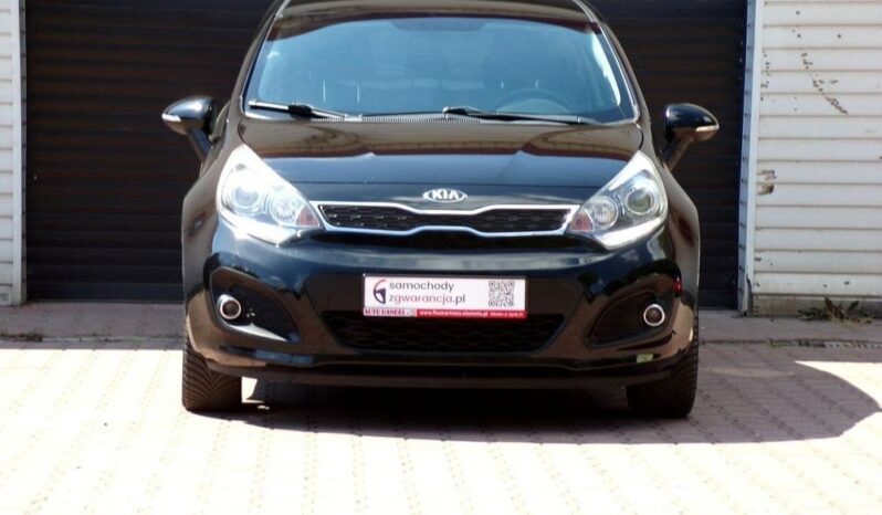 KIA Rio  | FWD (przód) | Manualna | 86 KM | Czarny full