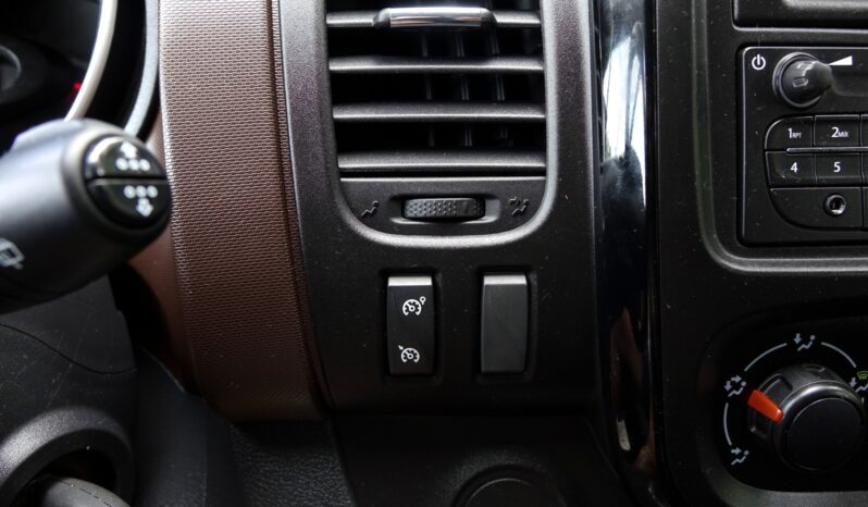 FIAT INNY | FWD (przód) | Manualna | 121 KM | Srebrny full