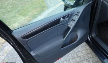 VOLKSWAGEN Golf  | FWD (przód) | Manualna | 122 KM | Czarny full