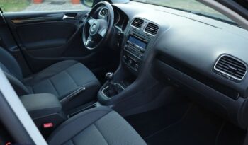VOLKSWAGEN Golf  | FWD (przód) | Manualna | 122 KM | Czarny full