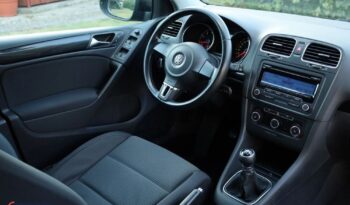 VOLKSWAGEN Golf  | FWD (przód) | Manualna | 122 KM | Czarny full