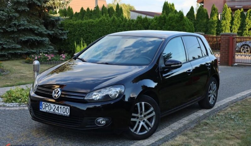 VOLKSWAGEN Golf  | FWD (przód) | Manualna | 122 KM | Czarny full