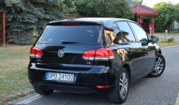 VOLKSWAGEN Golf  | FWD (przód) | Manualna | 122 KM | Czarny full