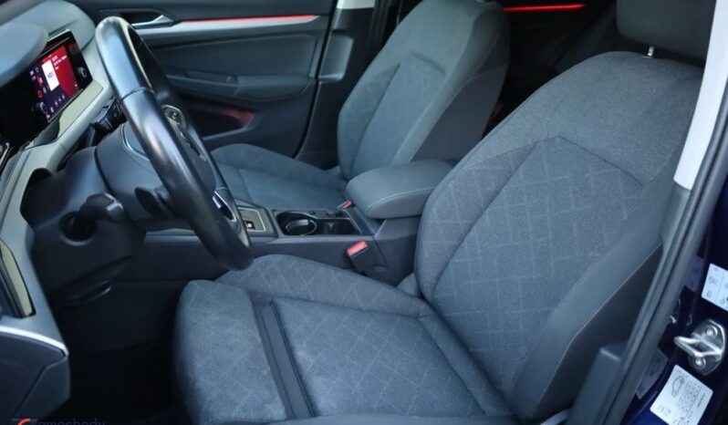 VOLKSWAGEN Golf  | FWD (przód) | Automatyczna | 115 KM | Granatowy full