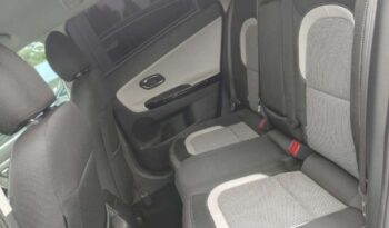 KIA Ceed  | FWD (przód) | Automatyczna | 128 KM | Czarny full