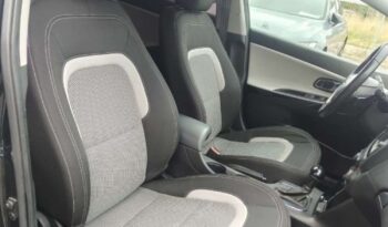 KIA Ceed  | FWD (przód) | Automatyczna | 128 KM | Czarny full