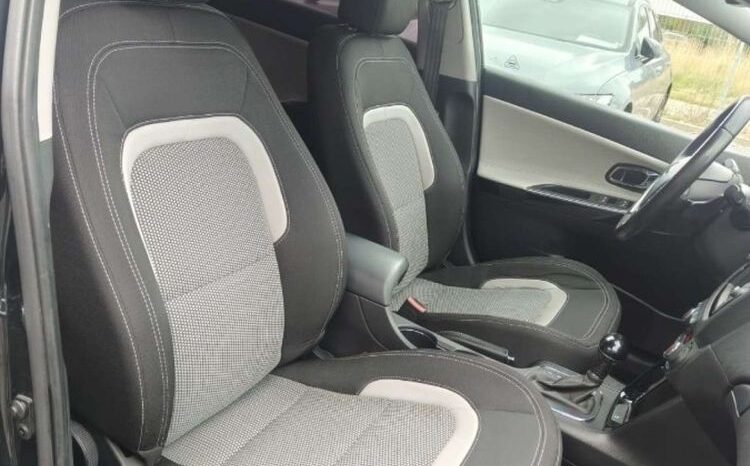 KIA Ceed  | FWD (przód) | Automatyczna | 128 KM | Czarny full