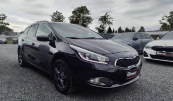 KIA Ceed  | FWD (przód) | Automatyczna | 128 KM | Czarny full