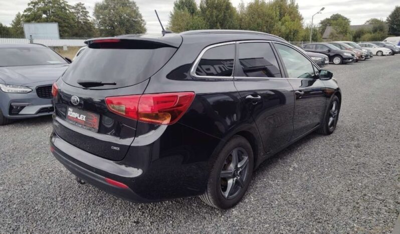 KIA Ceed  | FWD (przód) | Automatyczna | 128 KM | Czarny full
