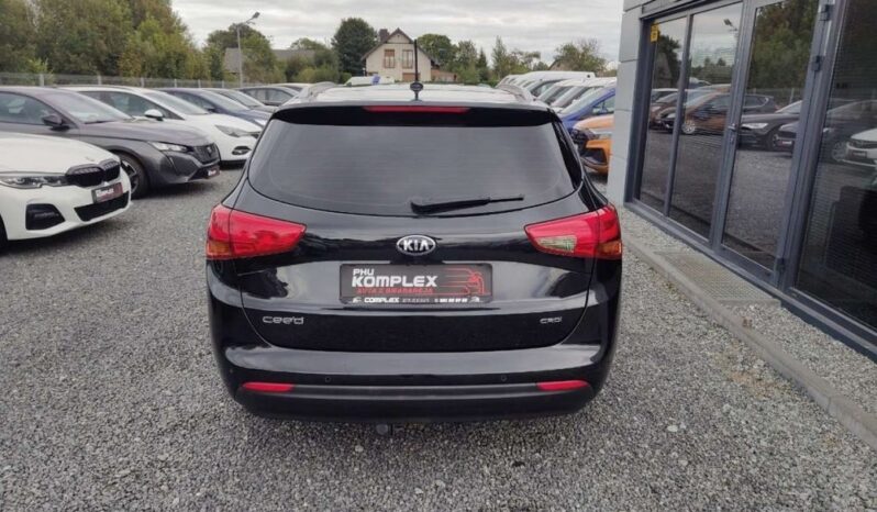 KIA Ceed  | FWD (przód) | Automatyczna | 128 KM | Czarny full