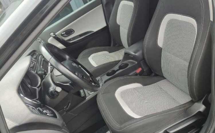 KIA Ceed  | FWD (przód) | Automatyczna | 128 KM | Czarny full