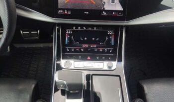 AUDI Q8  | 4×4 (stały) | Automatyczna | 286 KM | Pomarańczowy full