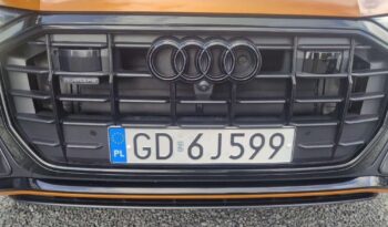 AUDI Q8  | 4×4 (stały) | Automatyczna | 286 KM | Pomarańczowy full