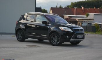 FORD Kuga  | 4×4 (stały) | Manualna | 140 KM | Czarny full