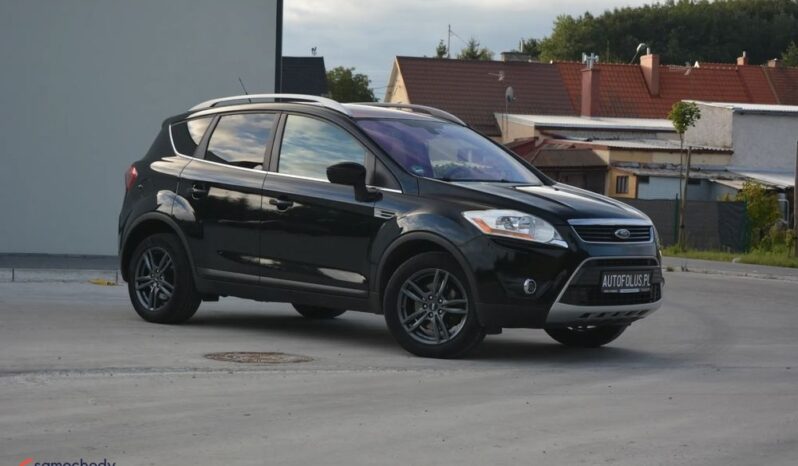 FORD Kuga  | 4×4 (stały) | Manualna | 140 KM | Czarny full
