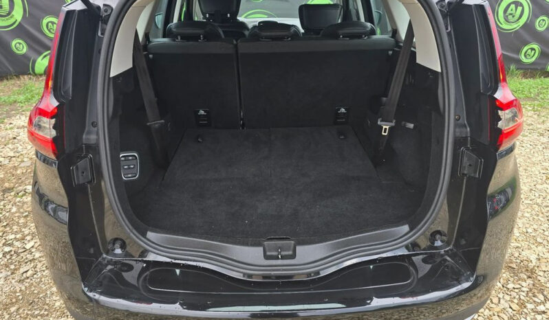 RENAULT Grand Scenic  | FWD (przód) | Manualna | 110 KM | Czarny full