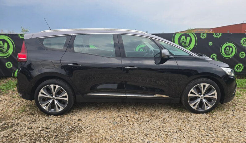 RENAULT Grand Scenic  | FWD (przód) | Manualna | 110 KM | Czarny full