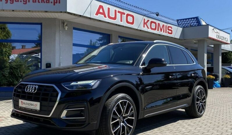 AUDI Q5  | 4×4 (stały) | Automatyczna | 204 KM | Czarny