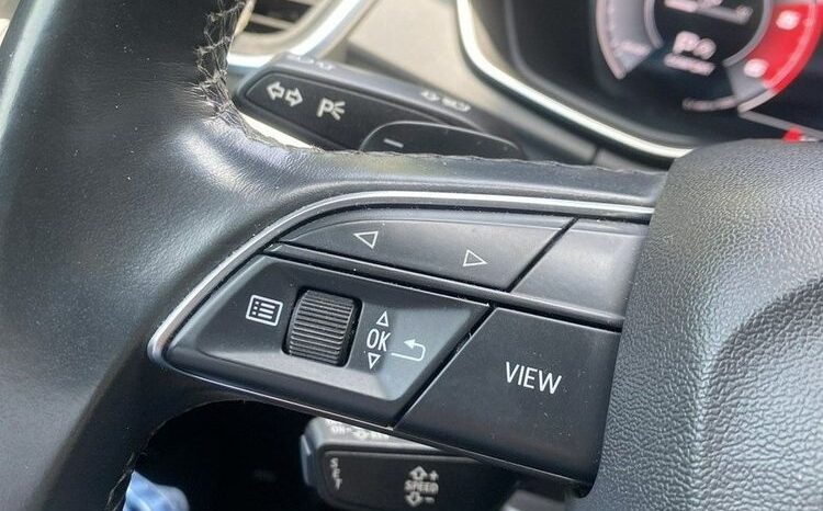 AUDI Q5  | 4×4 (stały) | Automatyczna | 204 KM | Czarny full