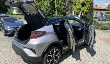 TOYOTA C-HR | 4×4 (doł. automatycznie) | Automatyczna | 116 KM | Srebrny full