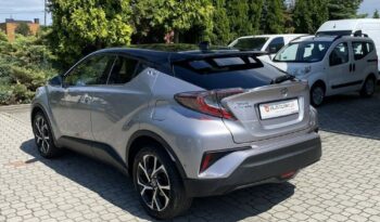 TOYOTA C-HR | 4×4 (doł. automatycznie) | Automatyczna | 116 KM | Srebrny full
