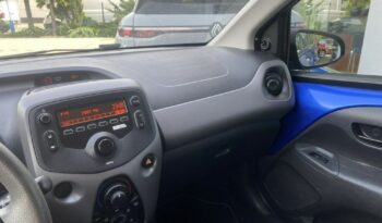 PEUGEOT 108  | FWD (przód) | Manualna | 72 KM | Niebieski full