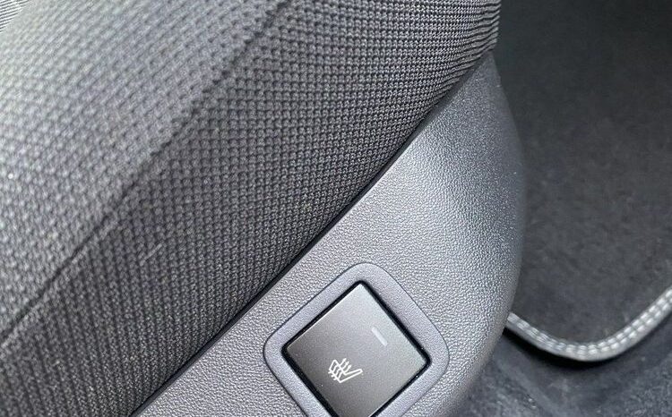 PEUGEOT 108  | FWD (przód) | Manualna | 72 KM | Niebieski full