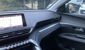 PEUGEOT 3008  | FWD (przód) | Manualna | 130 KM | Srebrny full