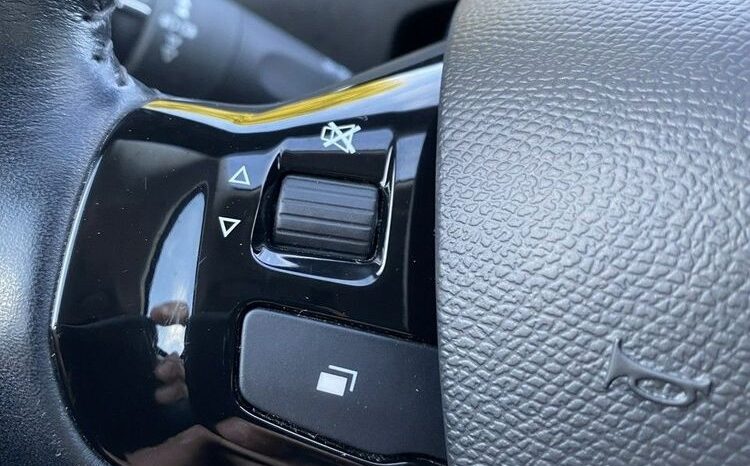 PEUGEOT 308  | FWD (przód) | Manualna | 102 KM | Czarny full