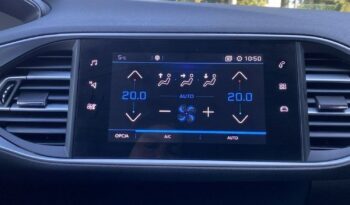 PEUGEOT 308  | FWD (przód) | Manualna | 102 KM | Czarny full