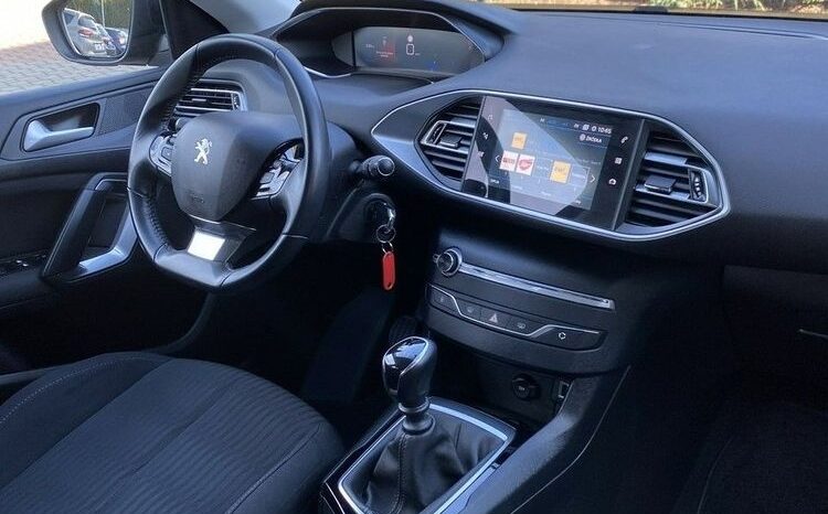 PEUGEOT 308  | FWD (przód) | Manualna | 102 KM | Czarny full