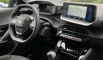 PEUGEOT 2008  | FWD (przód) | Manualna | 110 KM | Czarny full