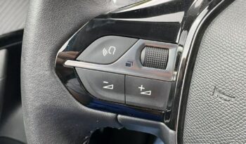 PEUGEOT 2008  | FWD (przód) | Manualna | 110 KM | Czarny full
