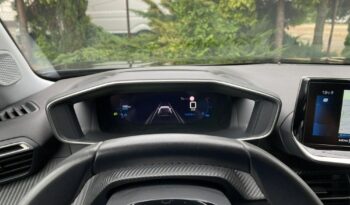 PEUGEOT 2008  | FWD (przód) | Manualna | 110 KM | Czarny full