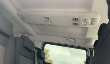 OPEL Vivaro | FWD (przód) | Manualna | 144 KM | Srebrny full