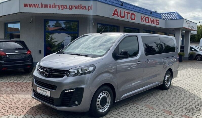 OPEL Vivaro | FWD (przód) | Manualna | 144 KM | Srebrny full