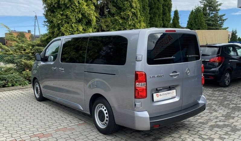 OPEL Vivaro | FWD (przód) | Manualna | 144 KM | Srebrny full