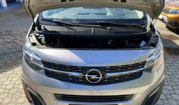 OPEL Vivaro | FWD (przód) | Manualna | 144 KM | Srebrny full