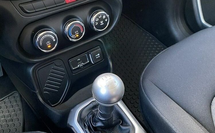 JEEP Renegade  | FWD (przód) | Manualna | 110 KM | Biały full