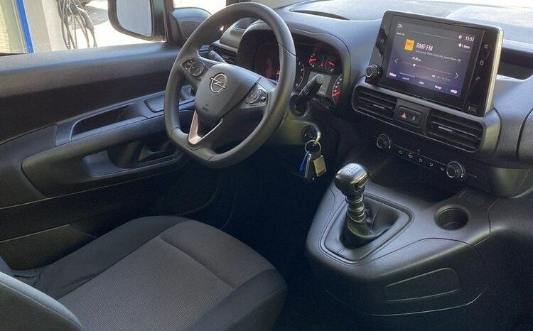 OPEL Combo | FWD (przód) | Manualna | 130 KM | Szary full