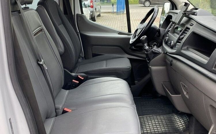 FORD Transit  | FWD (przód) | Manualna | 130 KM | Biały full
